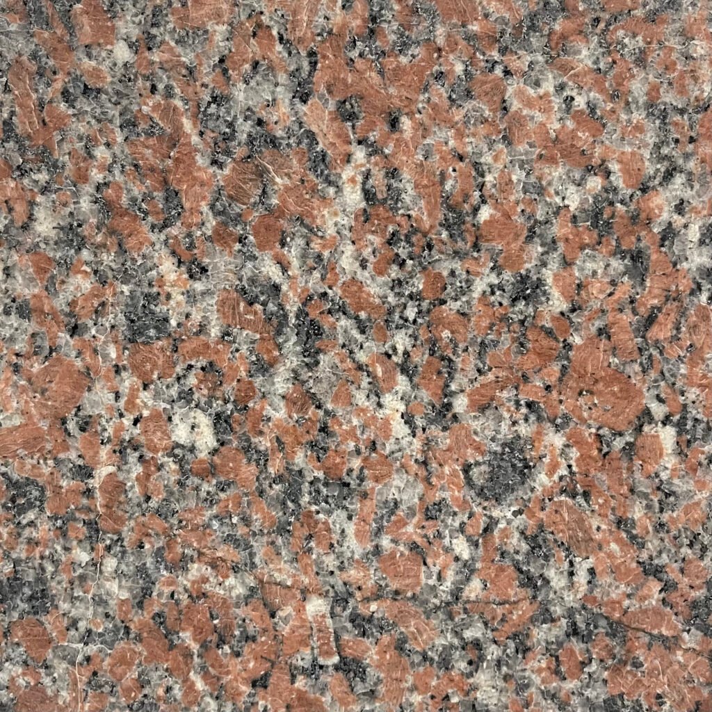 بازلت مصري دقشوم معالج